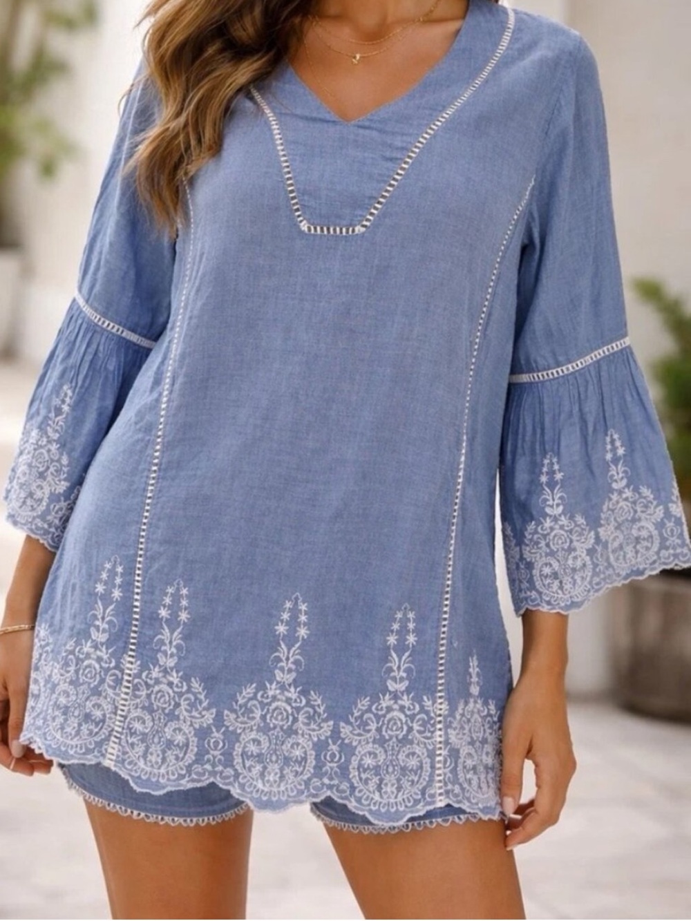Sundance Embroidered Blue Cotton Bell Sleeve Boho Tunic Top Medium - Picture 2 of 8